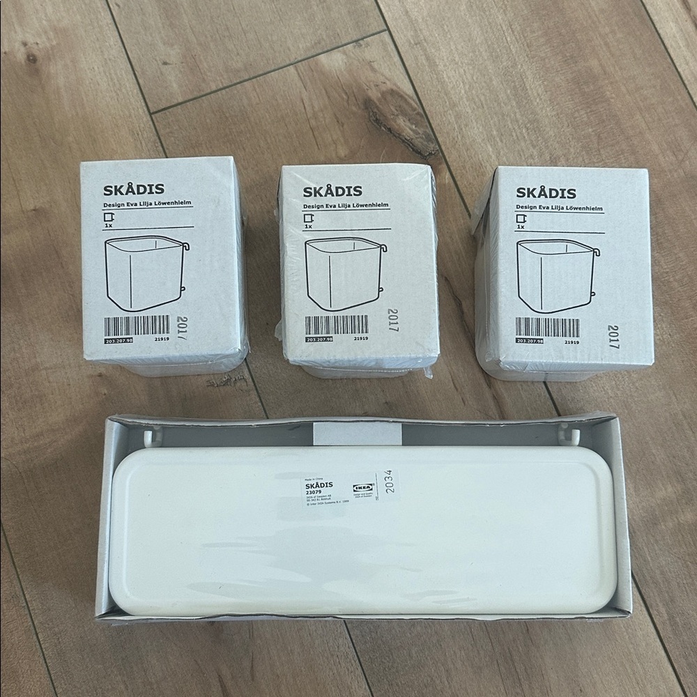 NEW IKEA Skadis White Containers (3) 203.207.98 & White Tray 003.207.99 Pegboard - Picture 1 of 9